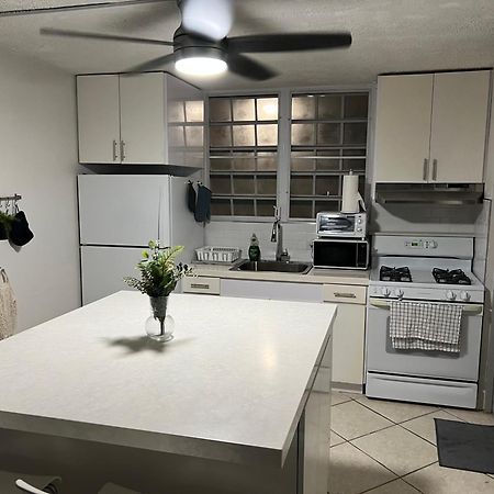 Kasa Metropolis Villa Carolina Ngoại thất bức ảnh