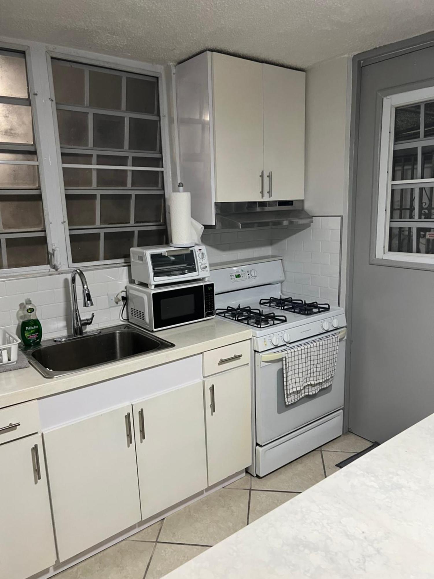 Kasa Metropolis Villa Carolina Ngoại thất bức ảnh